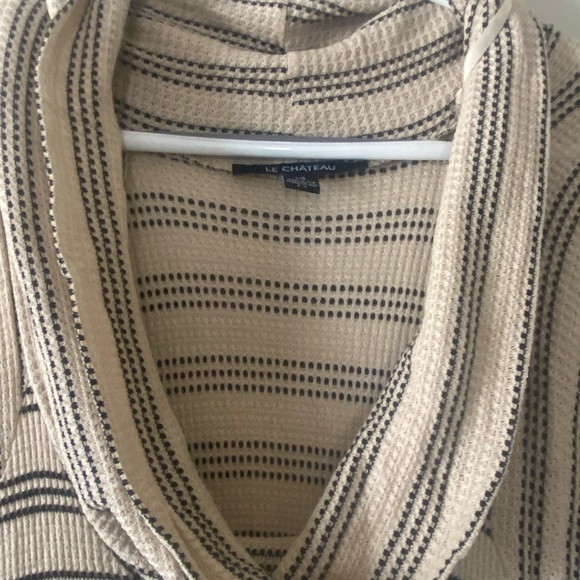 LA CHATEAU - Oversized Cowl Neck, Short Sleeve Stripped Shirt - Picture 5 of 9